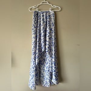 Tyche high-low skirt.